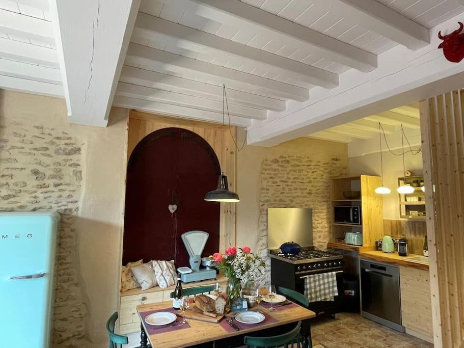 Le Tinailler Grand Standing Au Coeur Des Vignes Villa Prissé Екстериор снимка